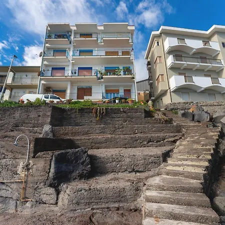 Laluna - Sea Panorama - 20mins From Cta Airport Appartement