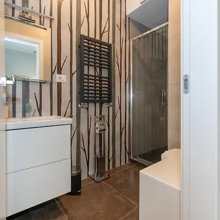 Laluna - Sea Panorama - 20mins From Cta Airport Appartement